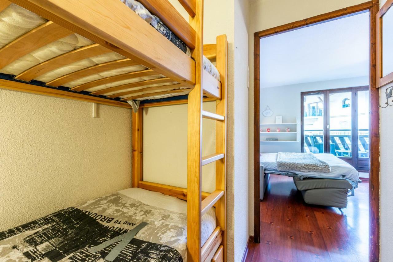 Vue Brevent Sublime En Centre Ville Avec Parking Prive Chamonix Exterior photo